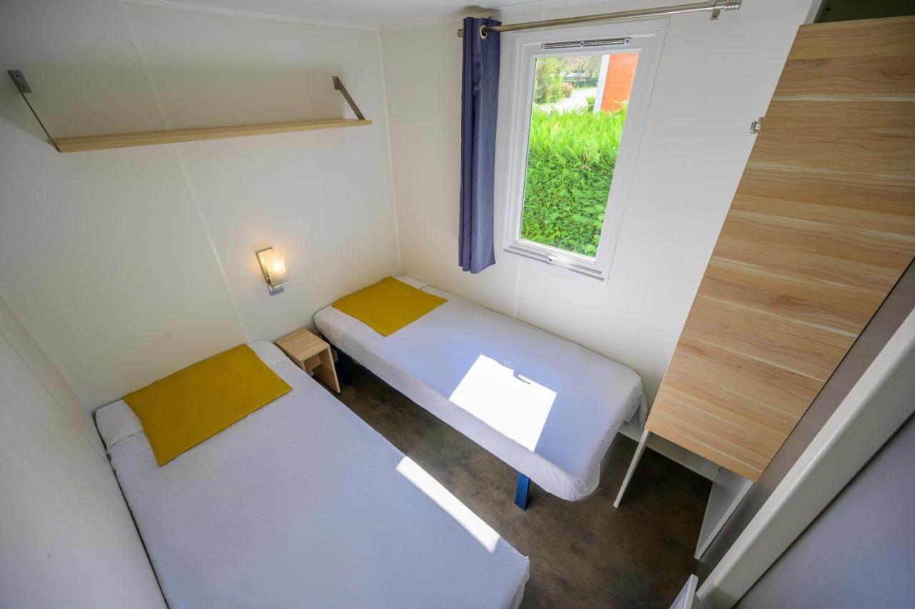 Hotel Les Eaux Chaudes Digne-les-Bains Esterno foto